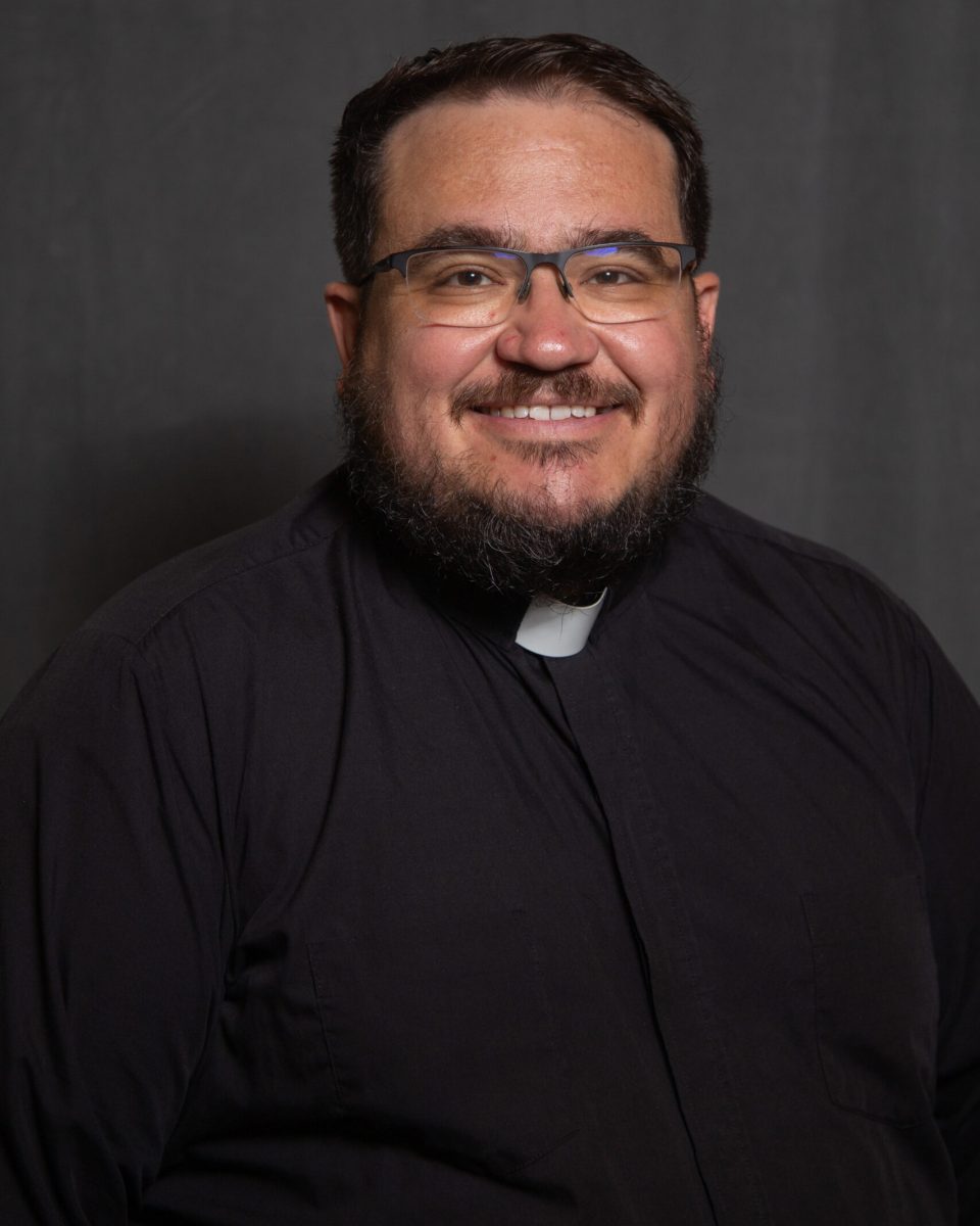 Rev. Dustin Kear